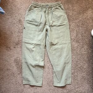 7 For All Mankind Women's Cargo Pants in Olive Green